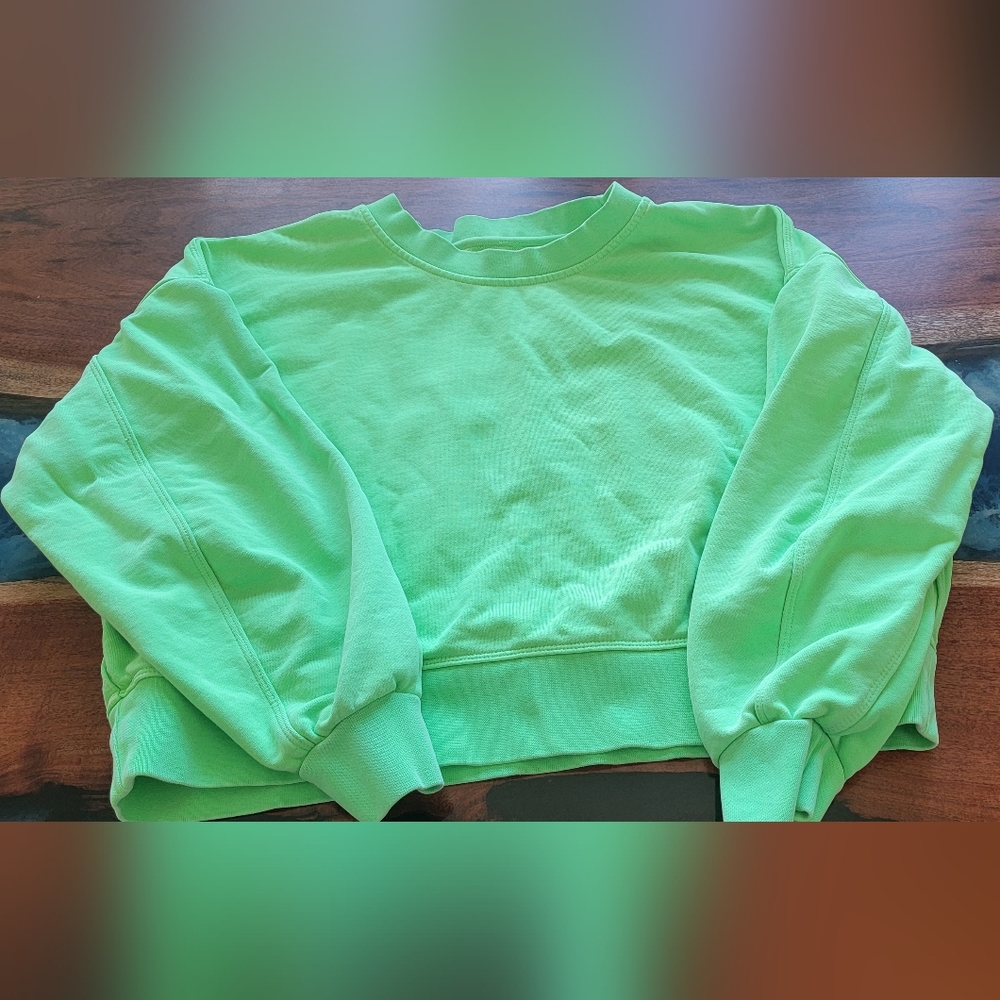 Lululemon Oversized Cropped Crew